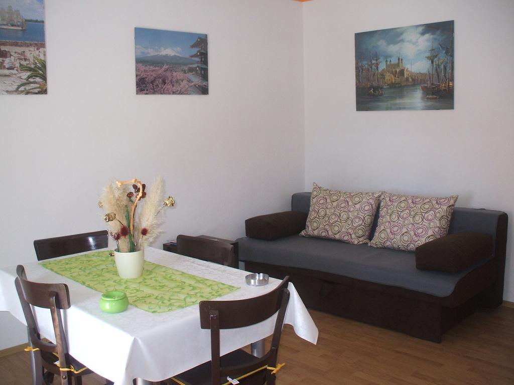 Apartments Malnar โนวีวีโนดอลสกี ภายนอก รูปภาพ