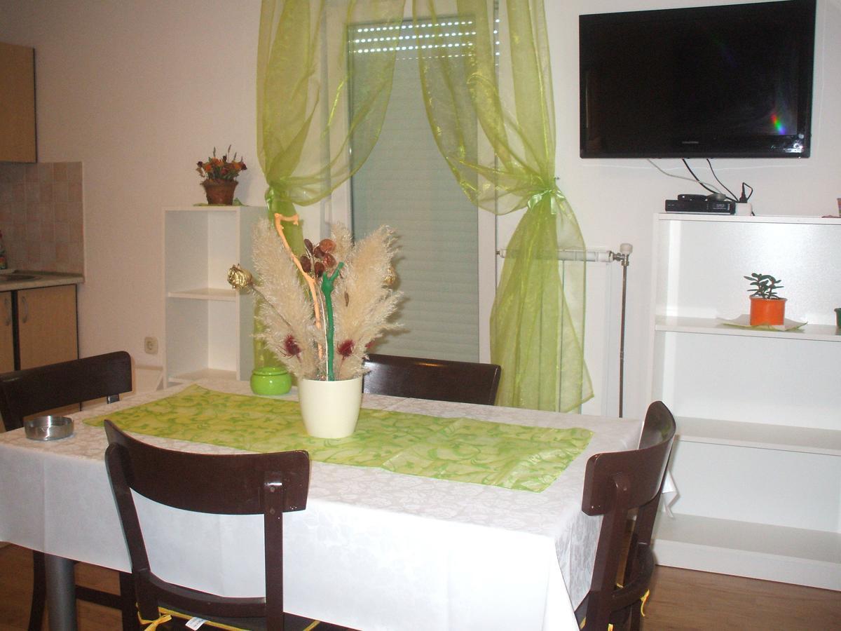 Apartments Malnar โนวีวีโนดอลสกี ภายนอก รูปภาพ